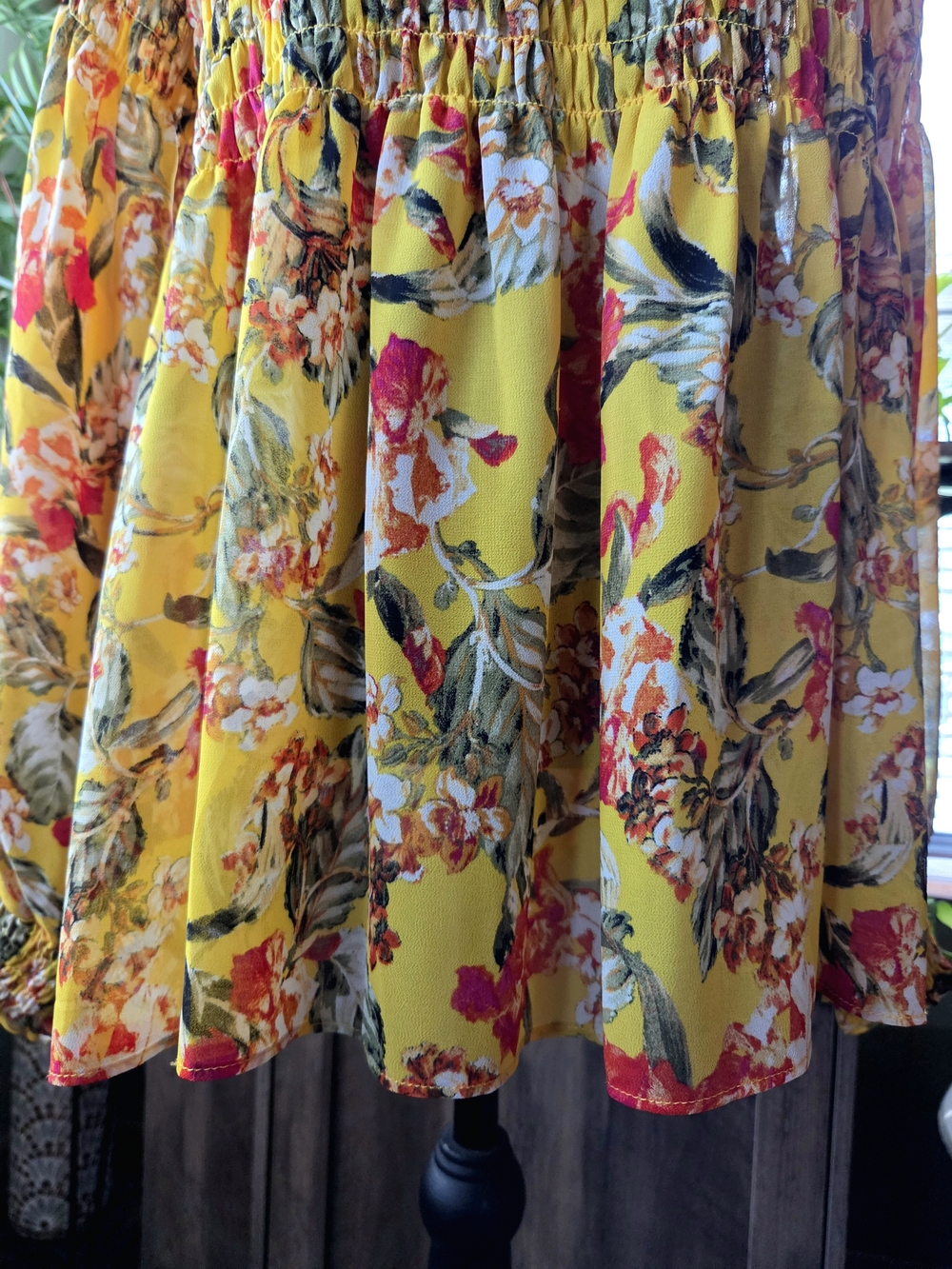 Rose & Olive Yellow Floral Flouncy Gathered Tunic Blouse Size L - Picture 6 of 11